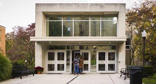 Crossroads located in the upper level of the Student Center